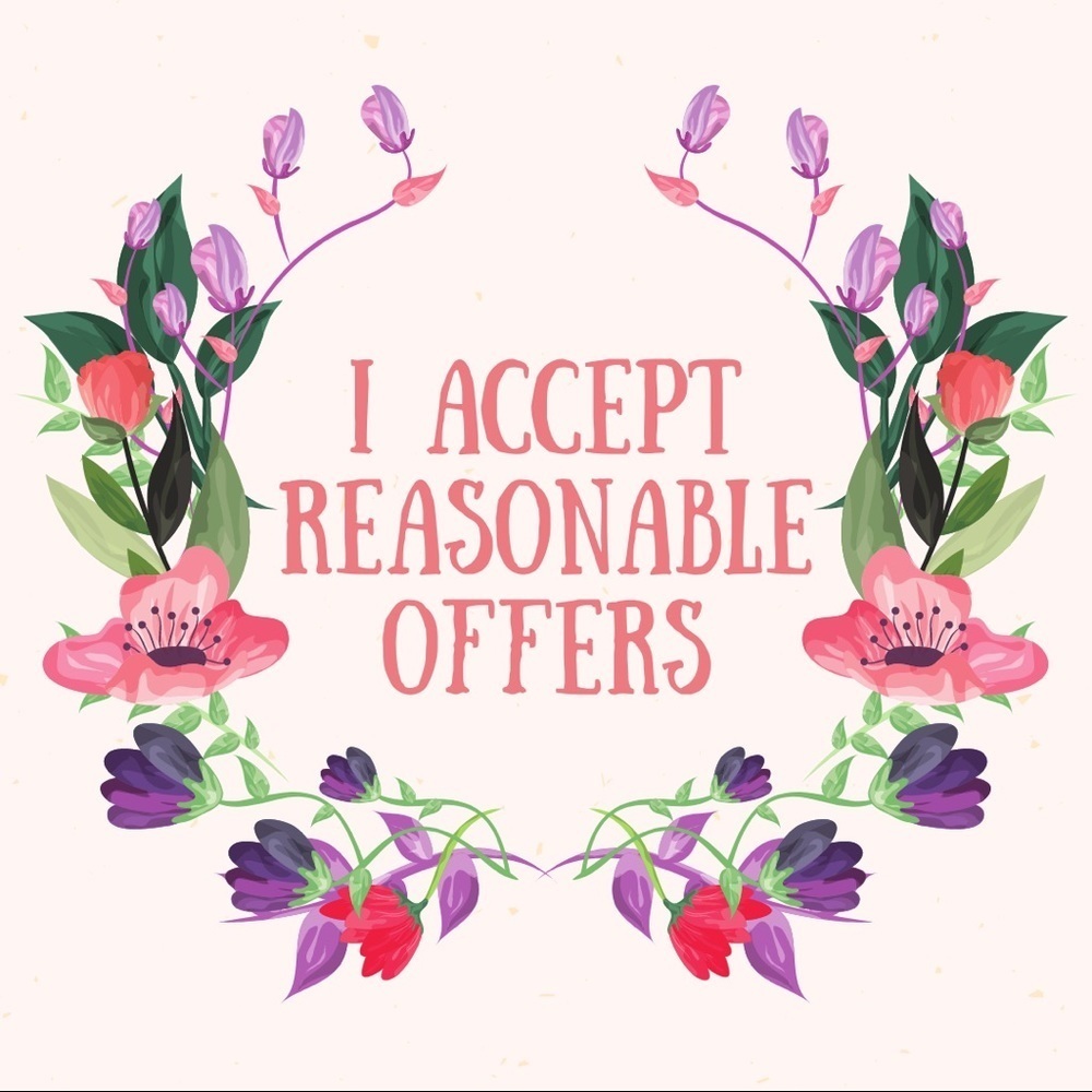 REASONABLE Offers Accepted!💚🤟🏽